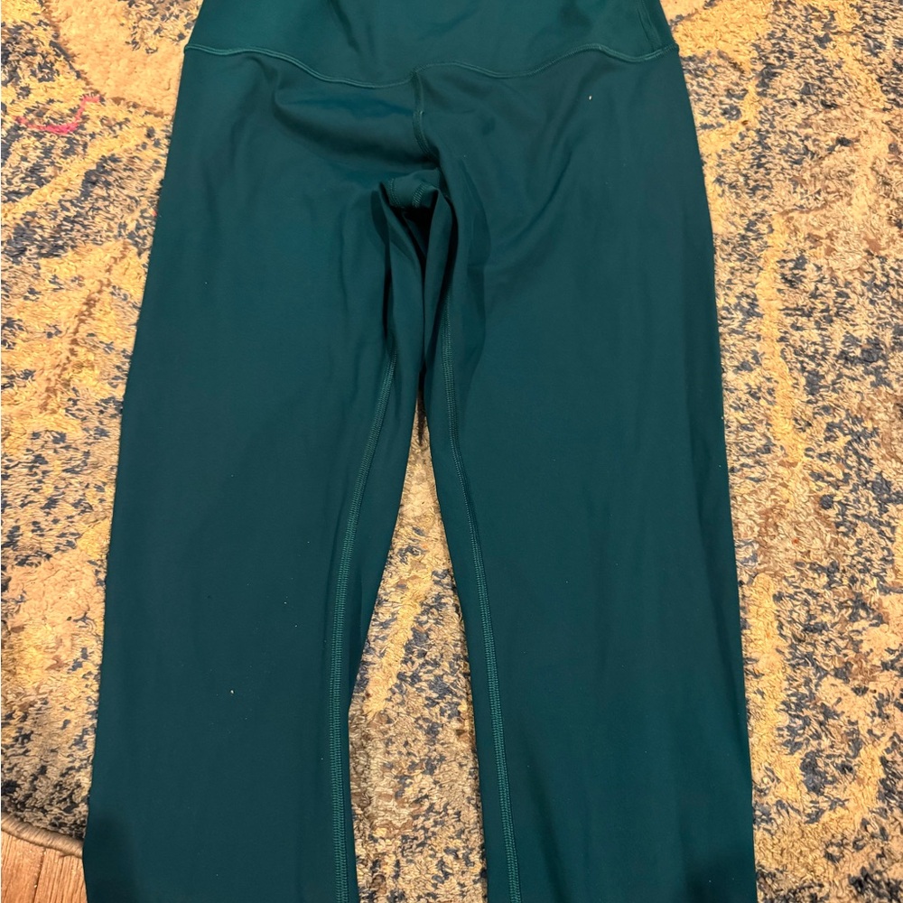 EUC Lululemon Align legging size 10
